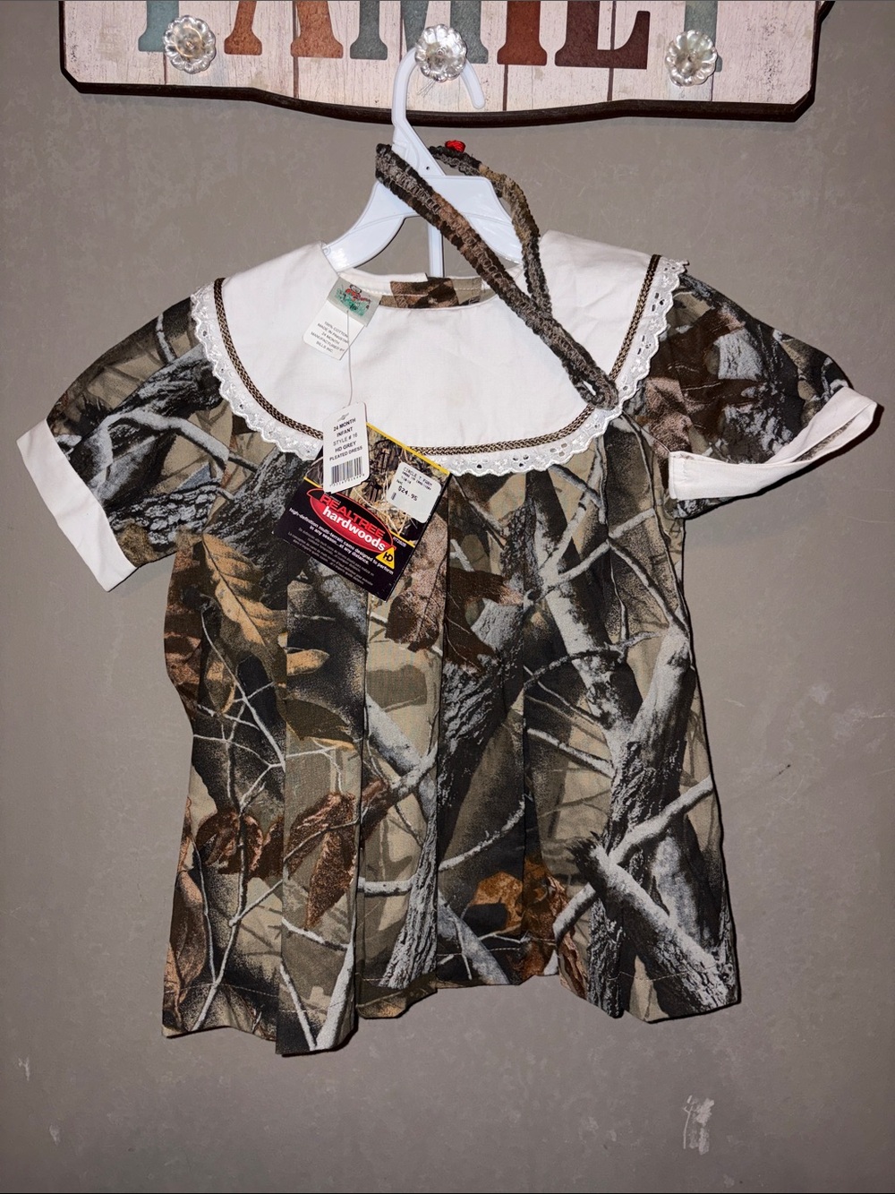 Girls' Camouflage Dress Top with White Lace Collar and Bloomer